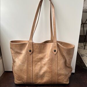Frye Mellisa tote handbag,  beige leather